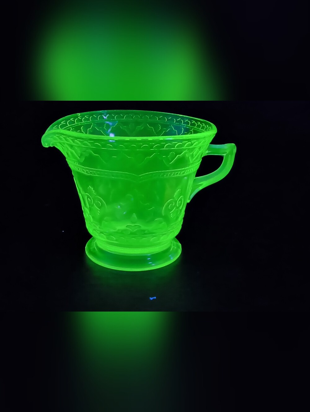 Vintage Federal Glass Patrician Spoke Green Uranium Footed Creamer Pitcher Glow